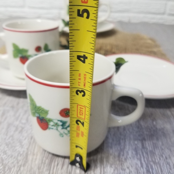 Rare Vintage Strawberry Mugs - Picture 8 of 9
